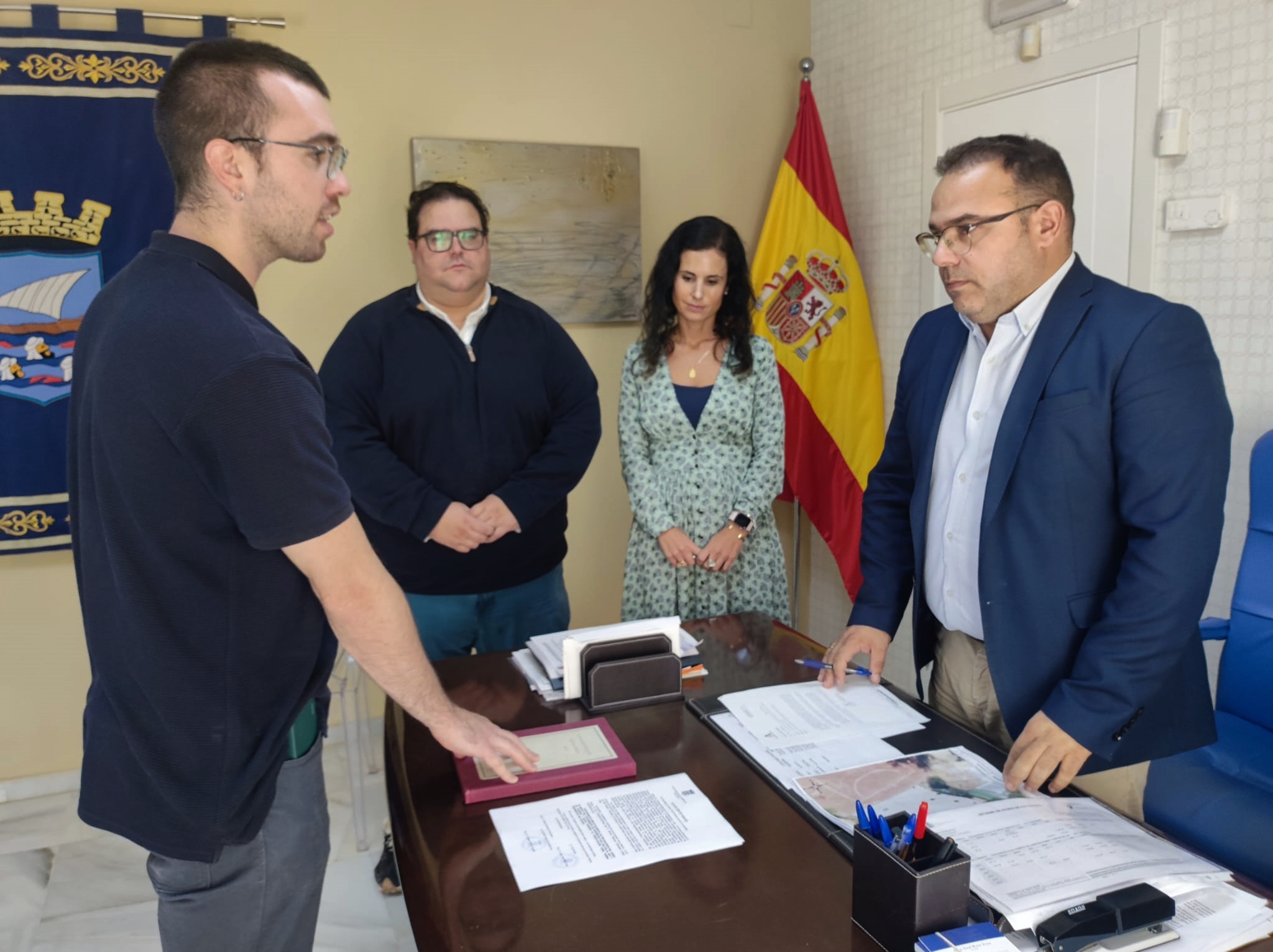 El Centro Municipal de Drogodependencias y Adicciones de Almuñécar recibe a su nuevo médico